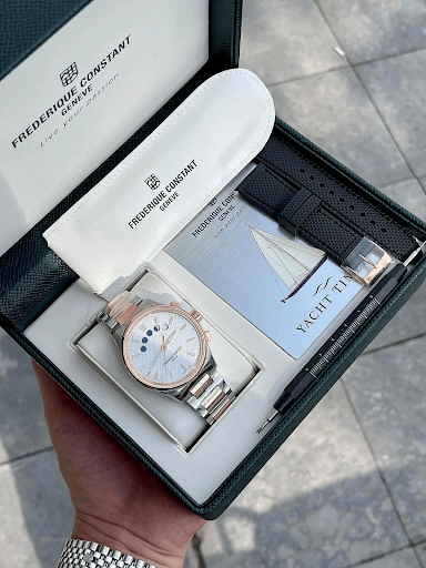 Frederique-Constant-Ycht-Timer-Regatta-Countdown-FC-380VT4H2B.png